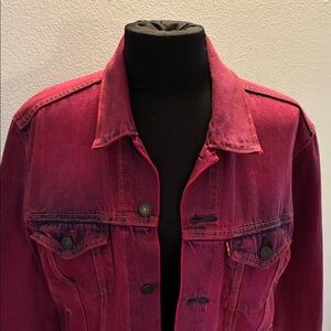 Men’s Levi’s Denim trucker Jacket pink/magenta overdye size M 40” chest RARE